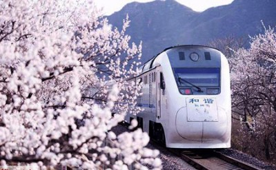 开往春天的列车北京北站市郊S2线2016年最新时刻表